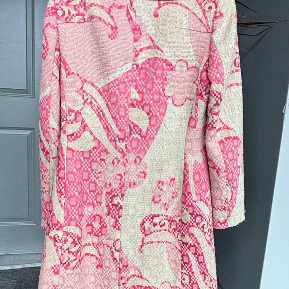 Elie Tahari Early Winter/Early Spring Pink Paisley Coat - Picture 5 of 6